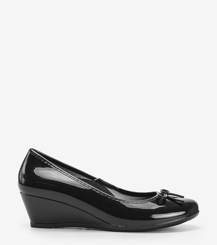 Čierne baletné topánky s podpätkami Garett
